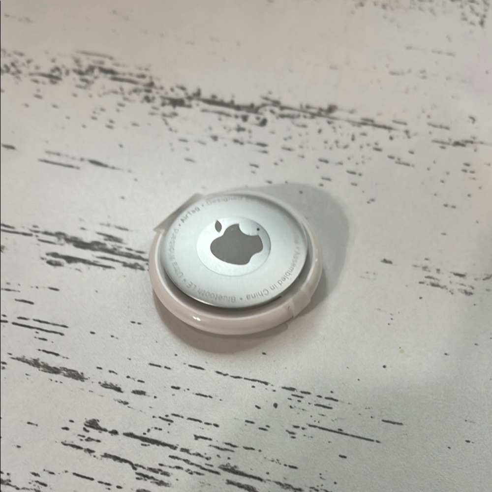 COPY - Apple AirTag